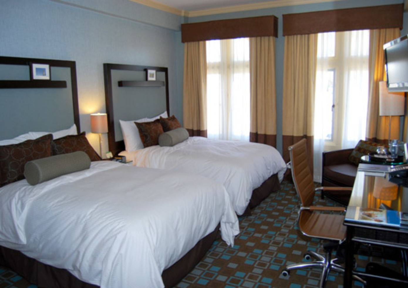A room at the Hotel Shattuck Plaza