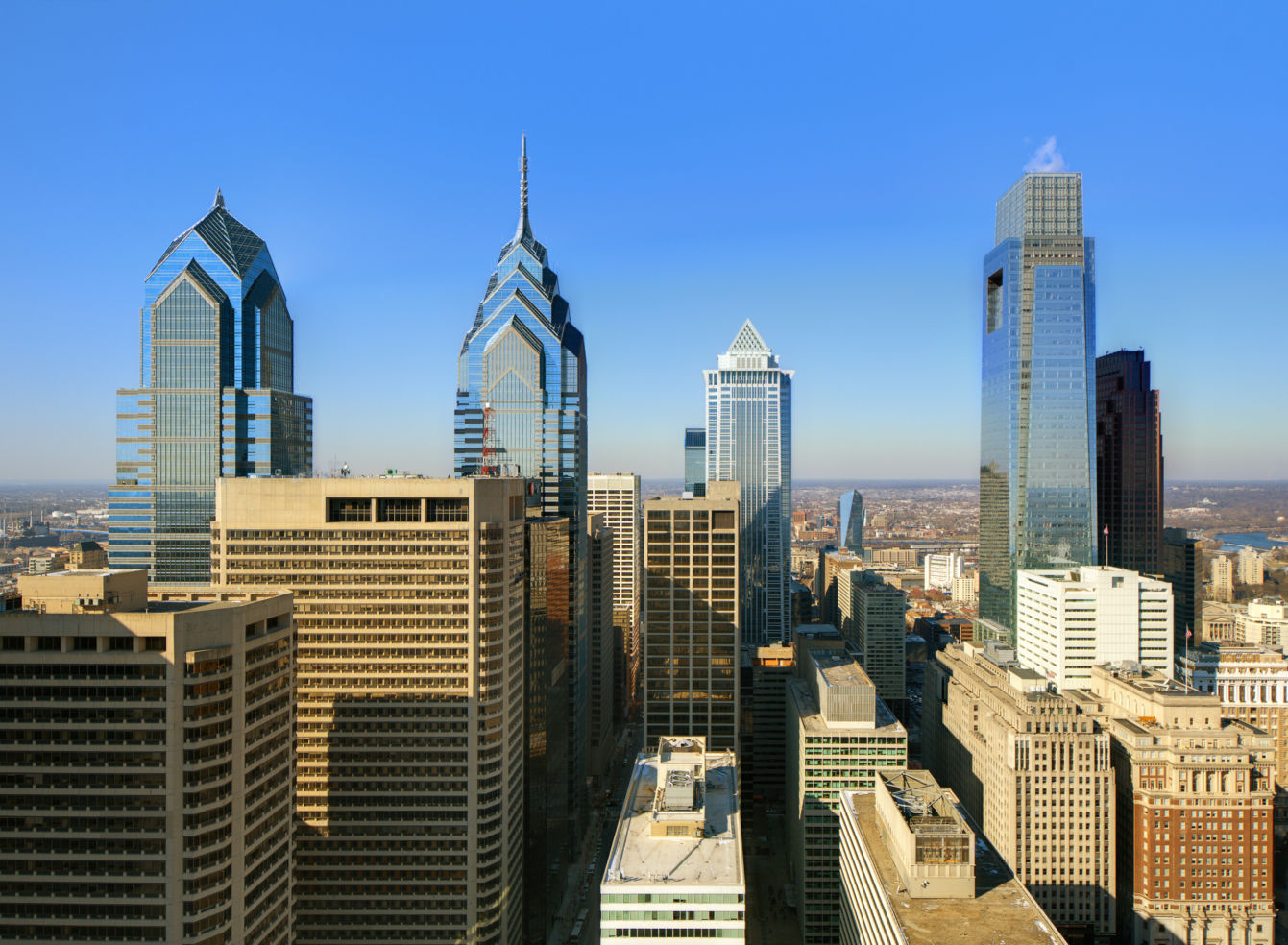 2014_Best-Places_Philadelphia_skyline