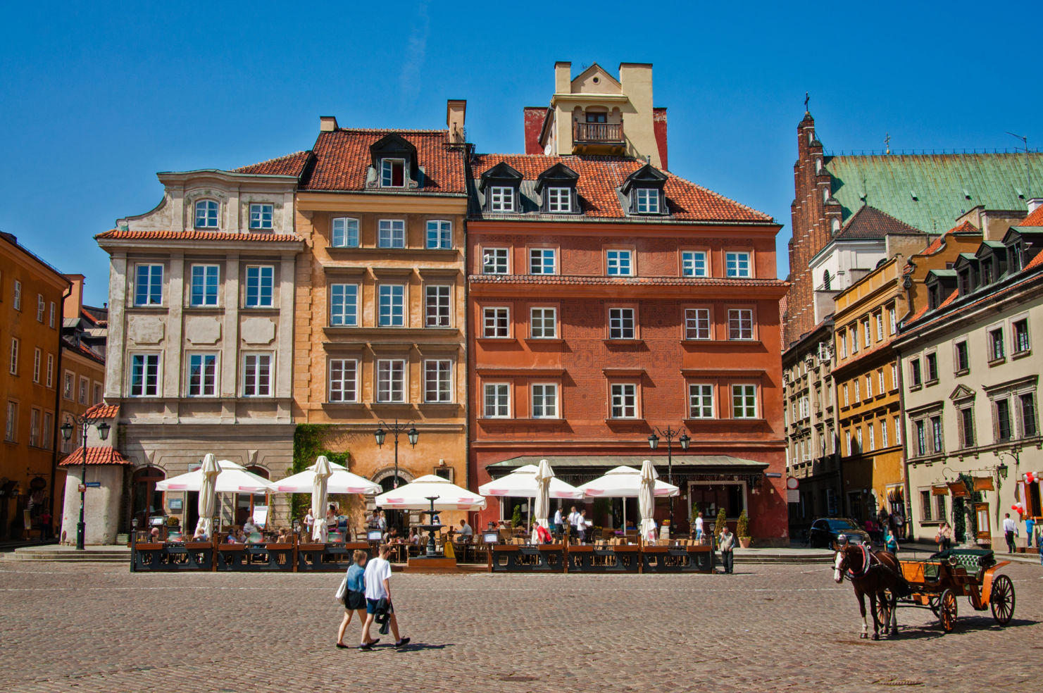 2014_Best-Places_Warsaw_Poland_town-center