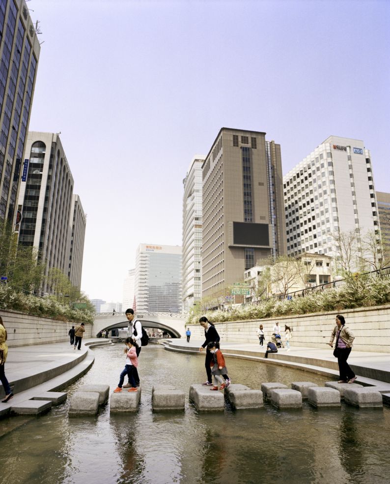 Cheonggyecheon, downtown, Seoul, South Korea