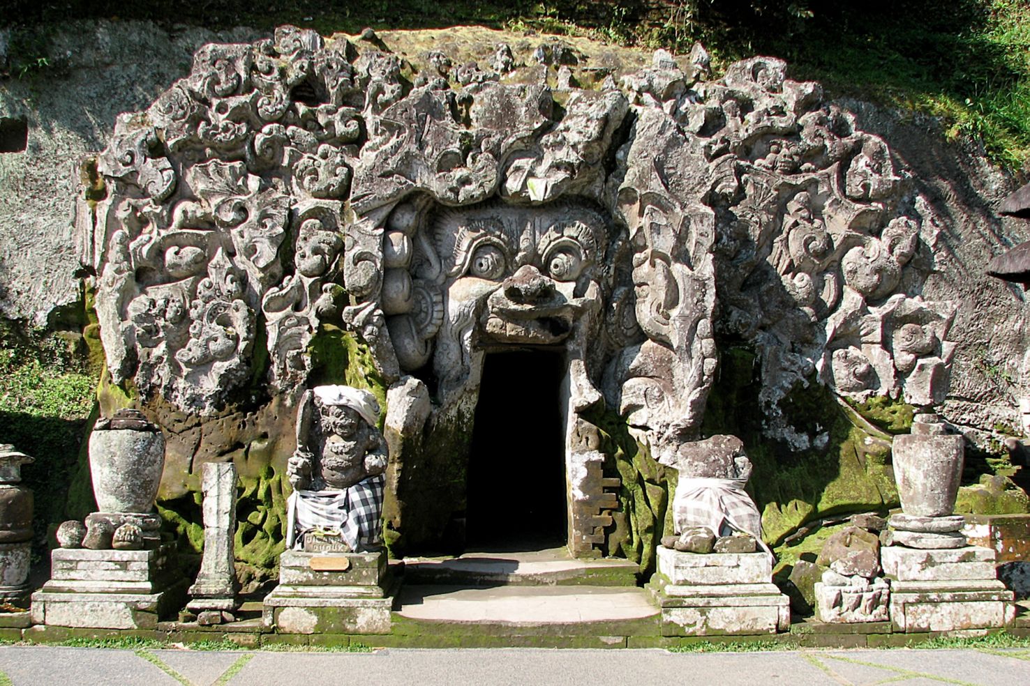 Elephant Cave, Bali