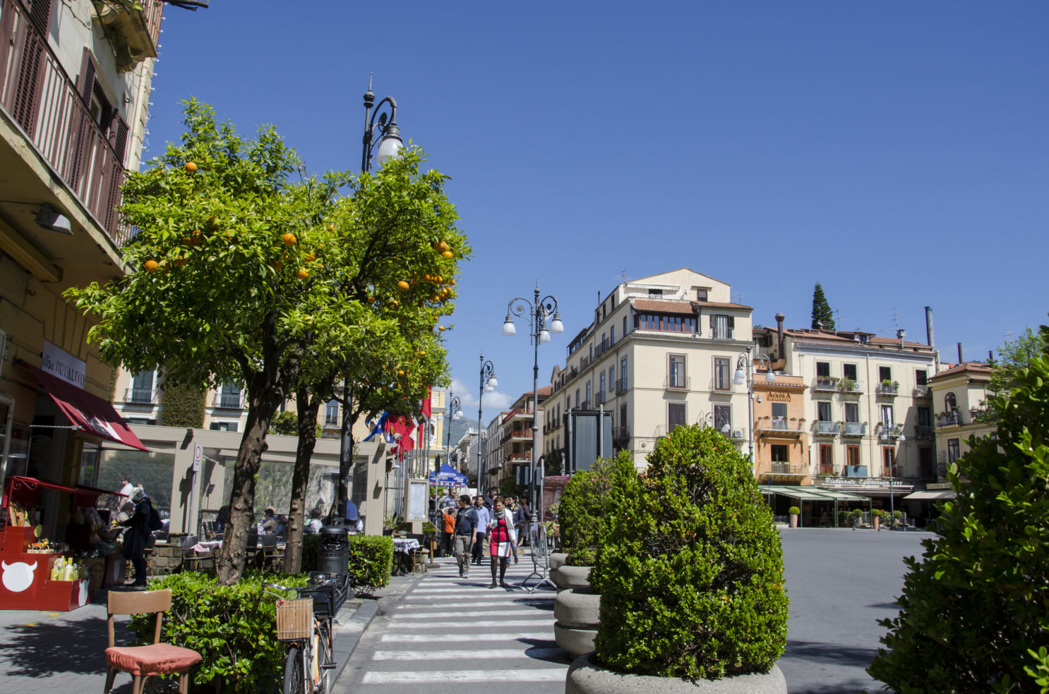 Amalfi-Coast_Sorrento-street