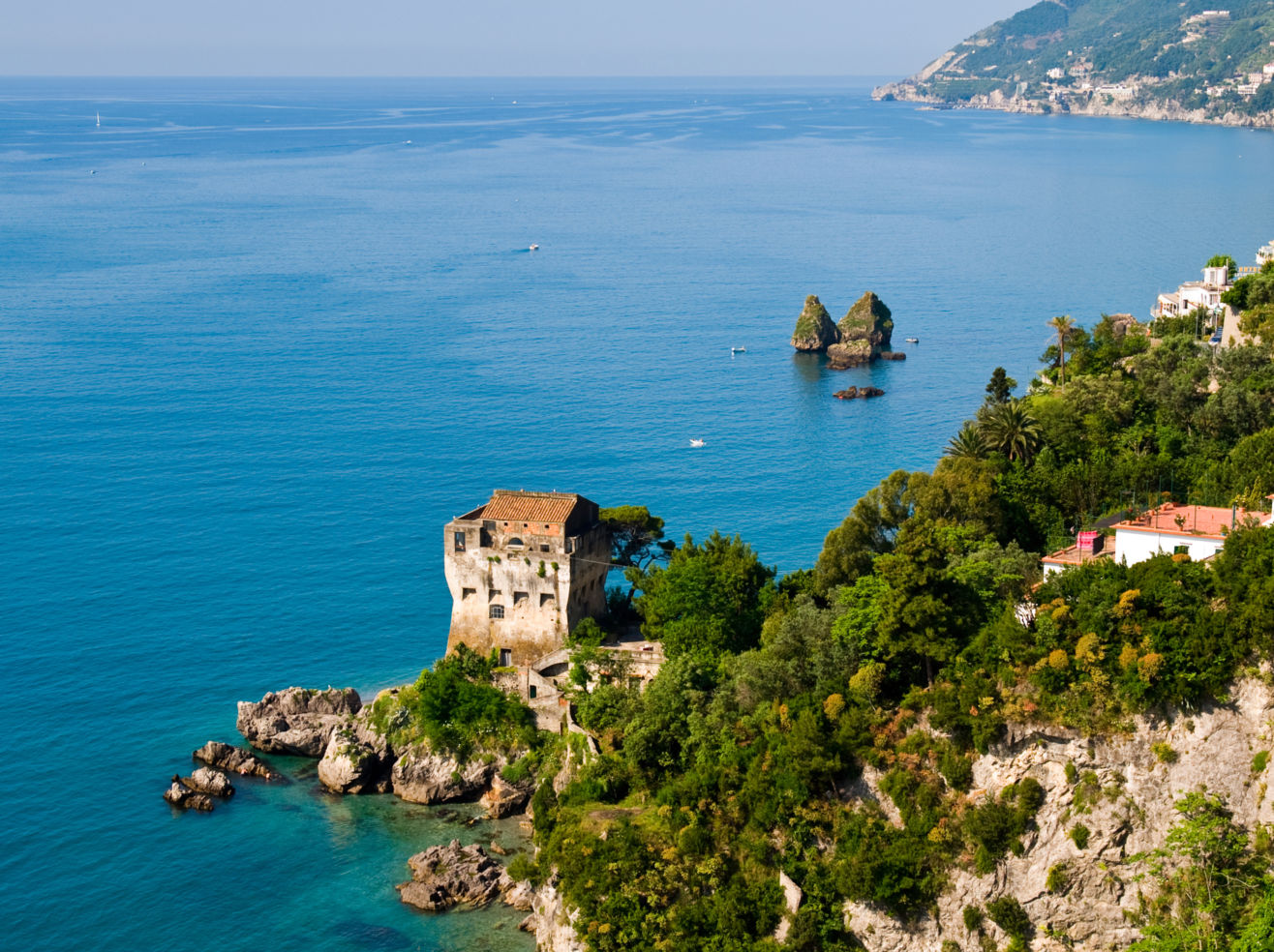 Amalfi-Coast_lookout-tower