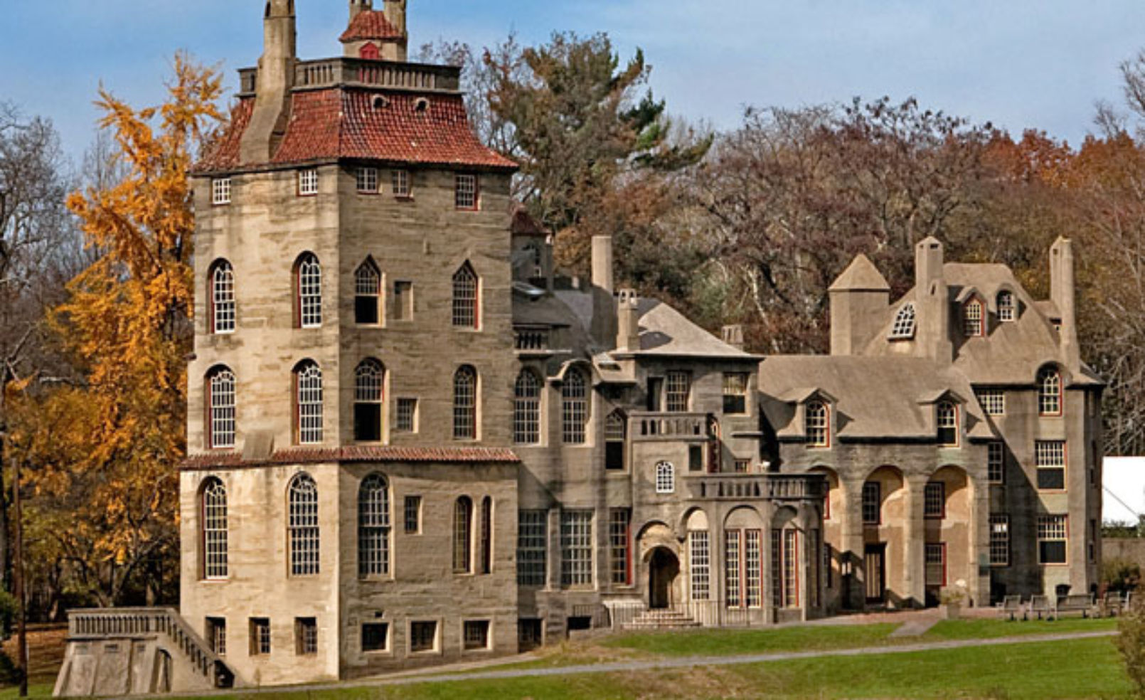 Fonthill Castle