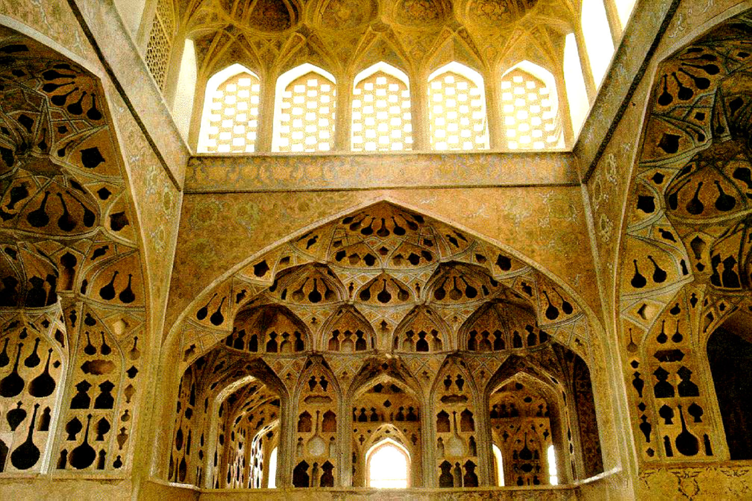 ArchWonders_AliQapu_10