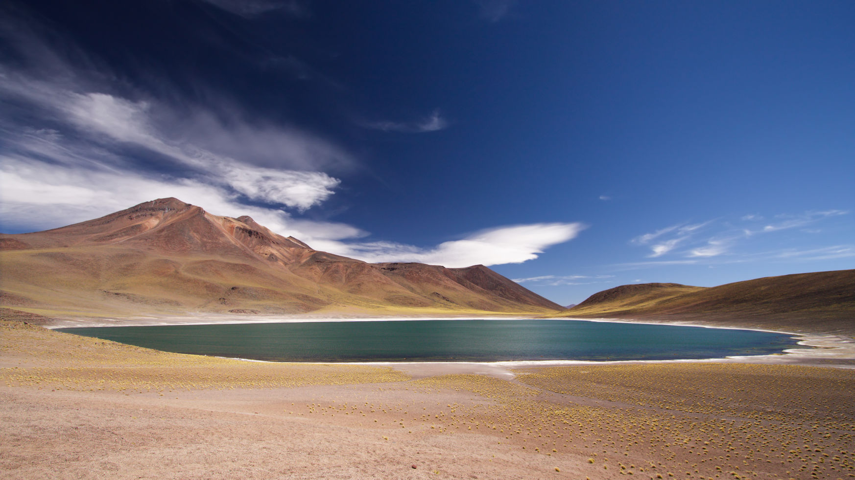 Cerro and Laguna Miñiques
