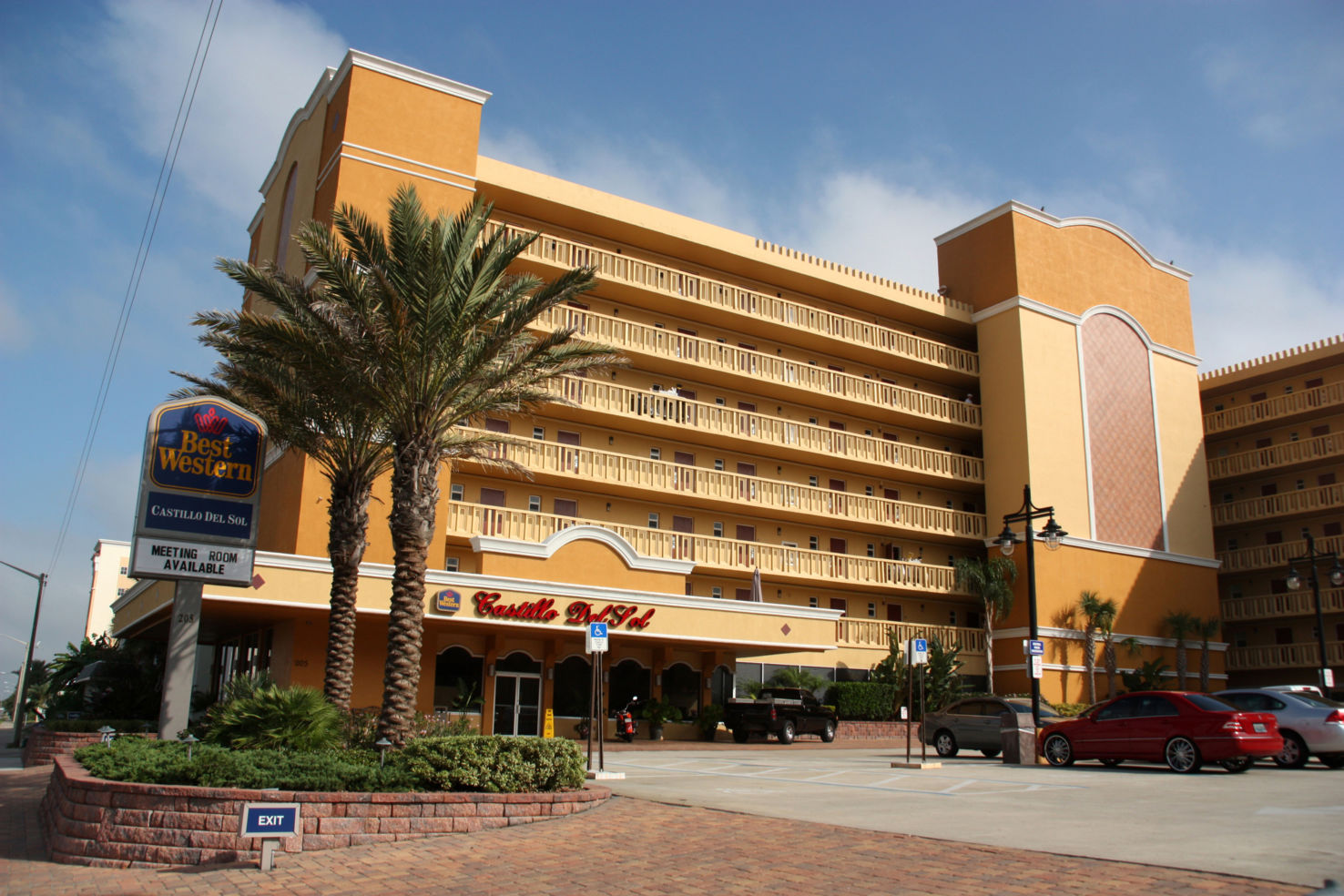 Chain-Hotels_Best-Western_Castillo-del-Sol_Florida