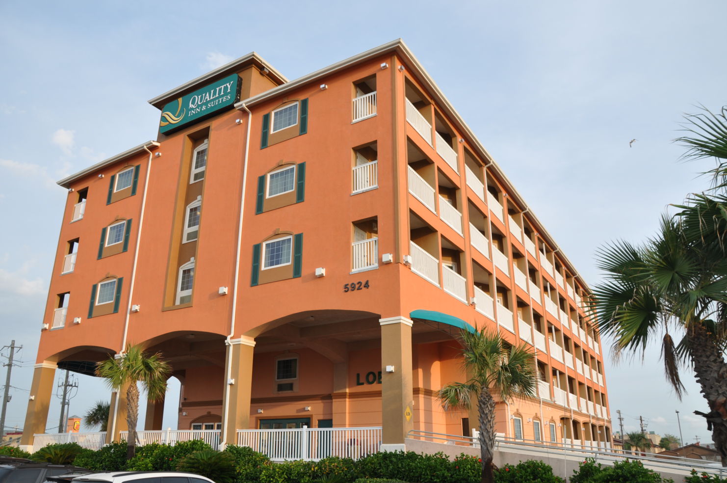 Chain-Hotels_Quality-Inn_Galveston_Texas