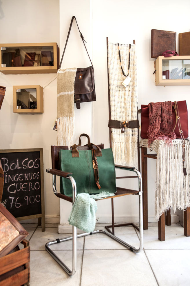 Traditional Chilean-made leather goods at Artesanias y Talabarterias Chilenas