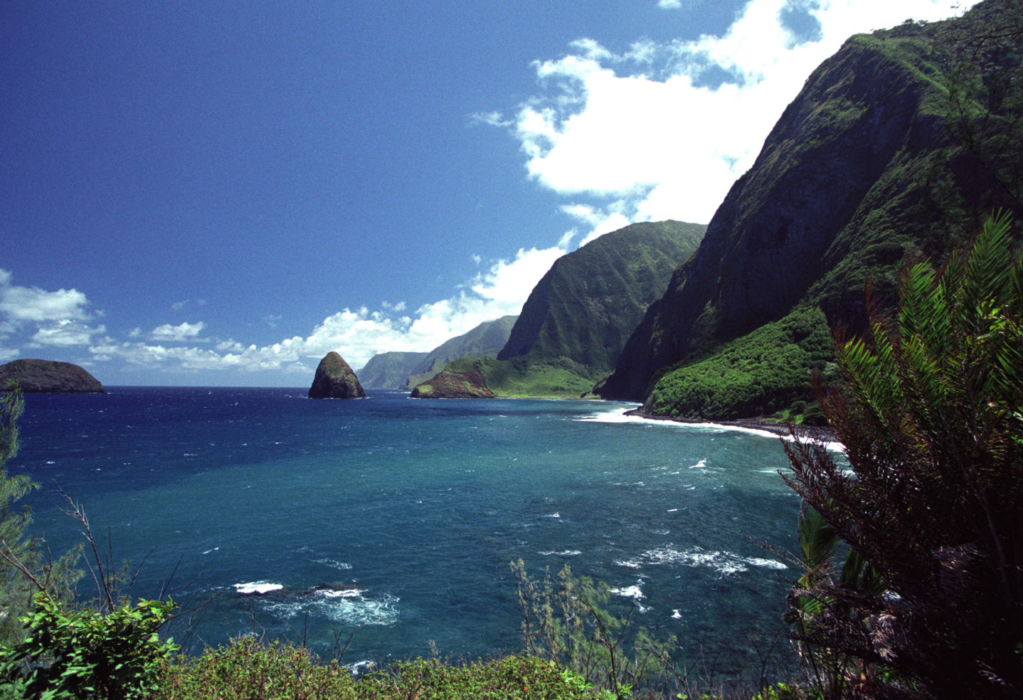 Cliffs in Molokai, Hawaii
