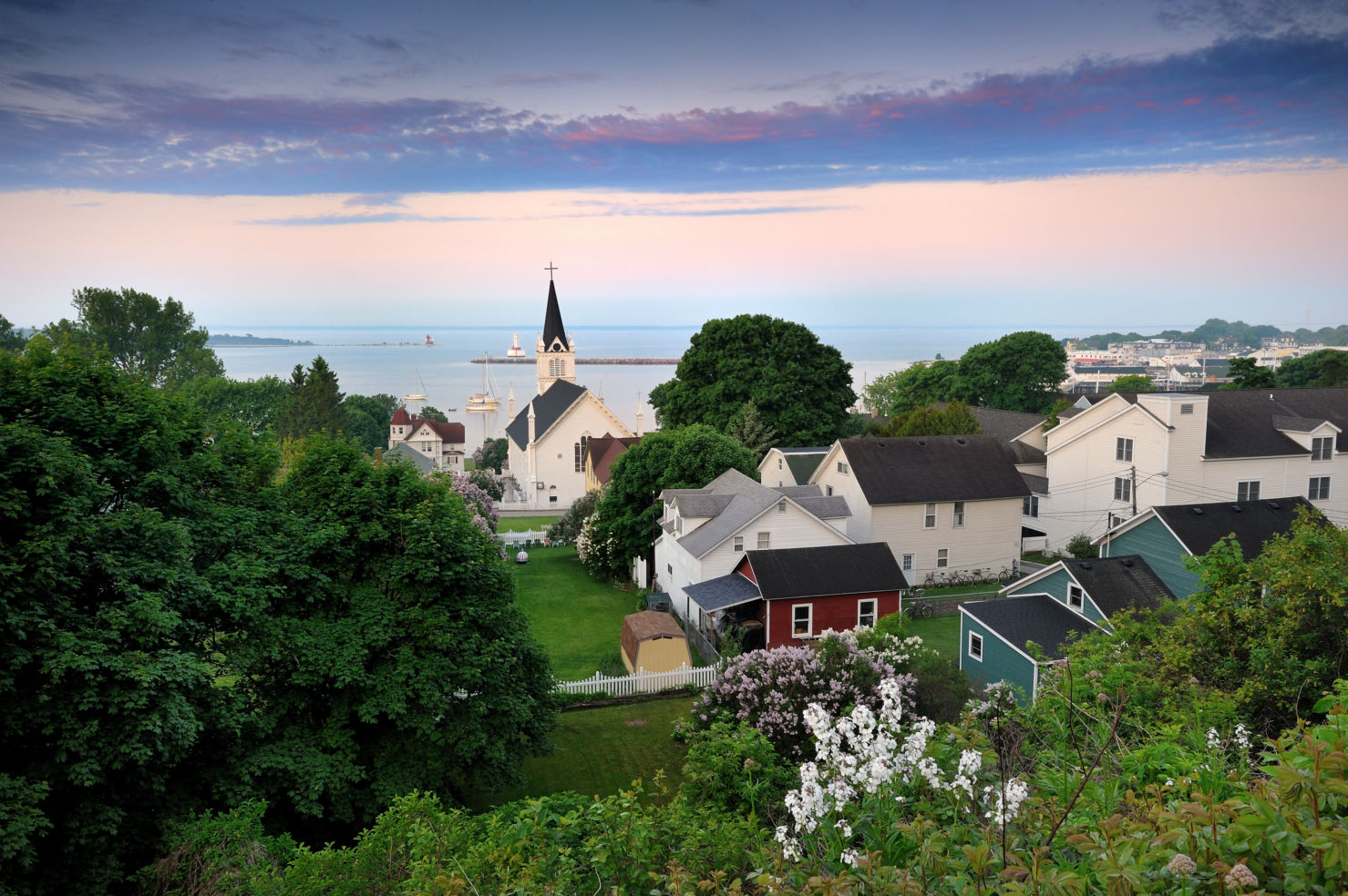 Mackinac Island harbor, Saint Ann's Catholic Church, Michigan