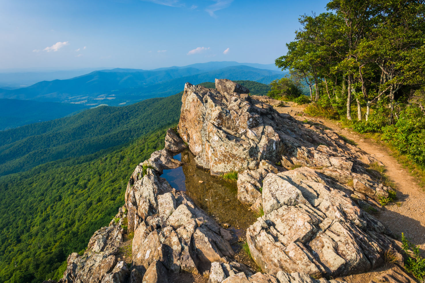 Blue Ridge Mountains, Shenandoah Valley, Little Stony Man Mountain, Shenandoah National Park, Virginia