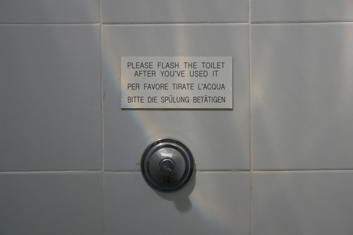 Please flash the toilet in Cinque Terre, Italy