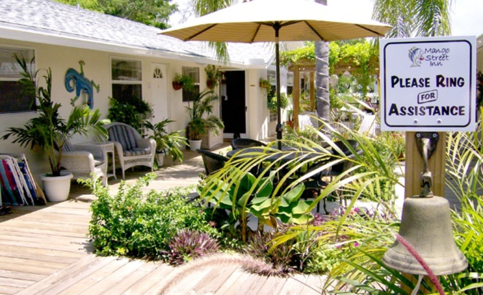 Mango Street Inn entrance