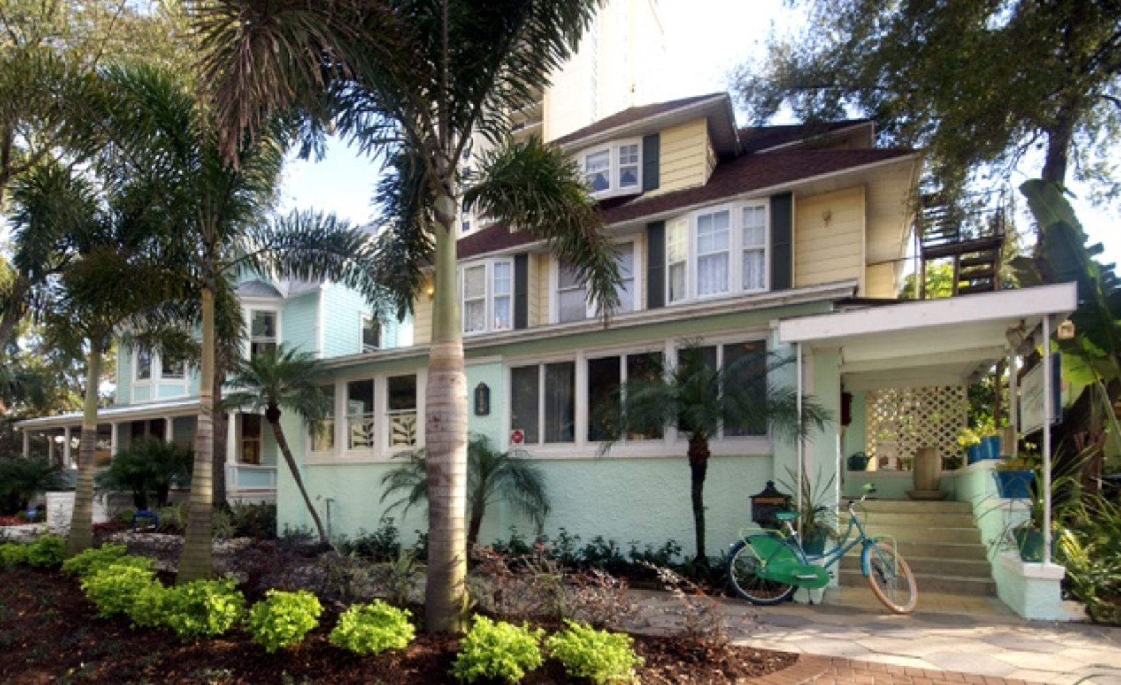 Entrance of Watergarden Inn