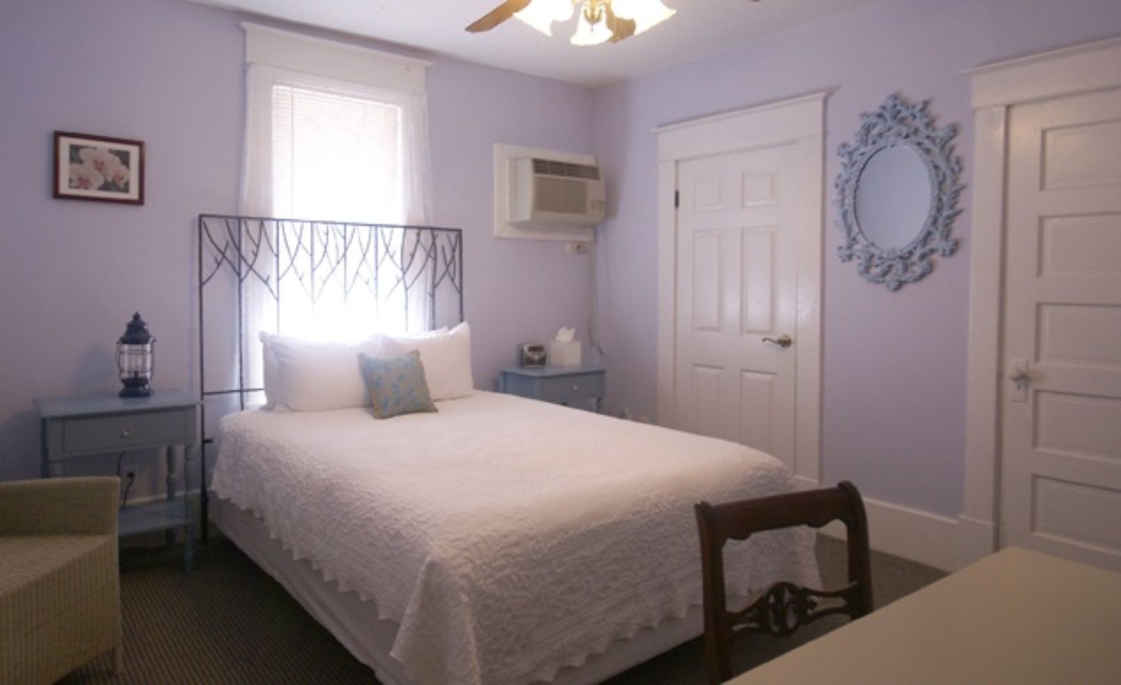 Watergarden Inn room
