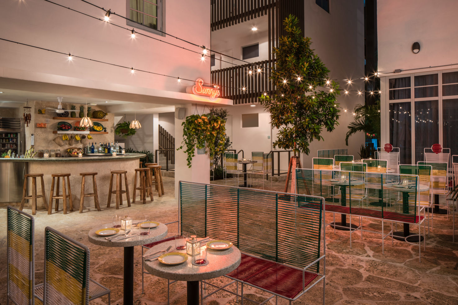 Sunny's, The Hall hotel, Miami, Florida