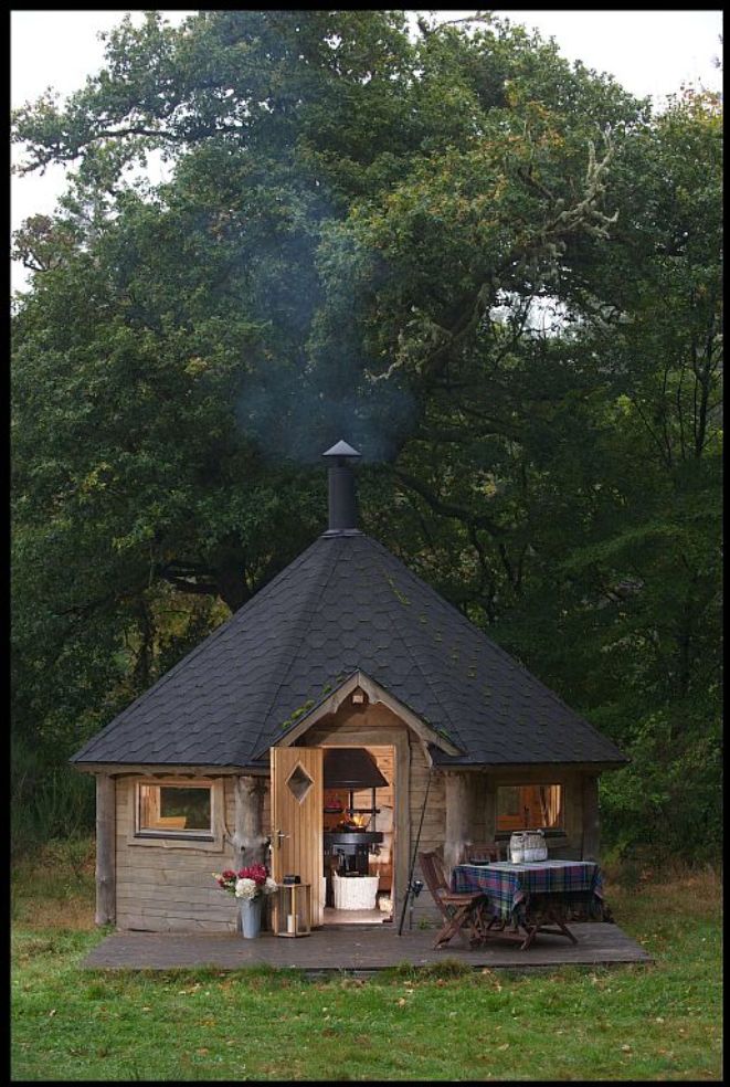 Hobbit House in Scotland