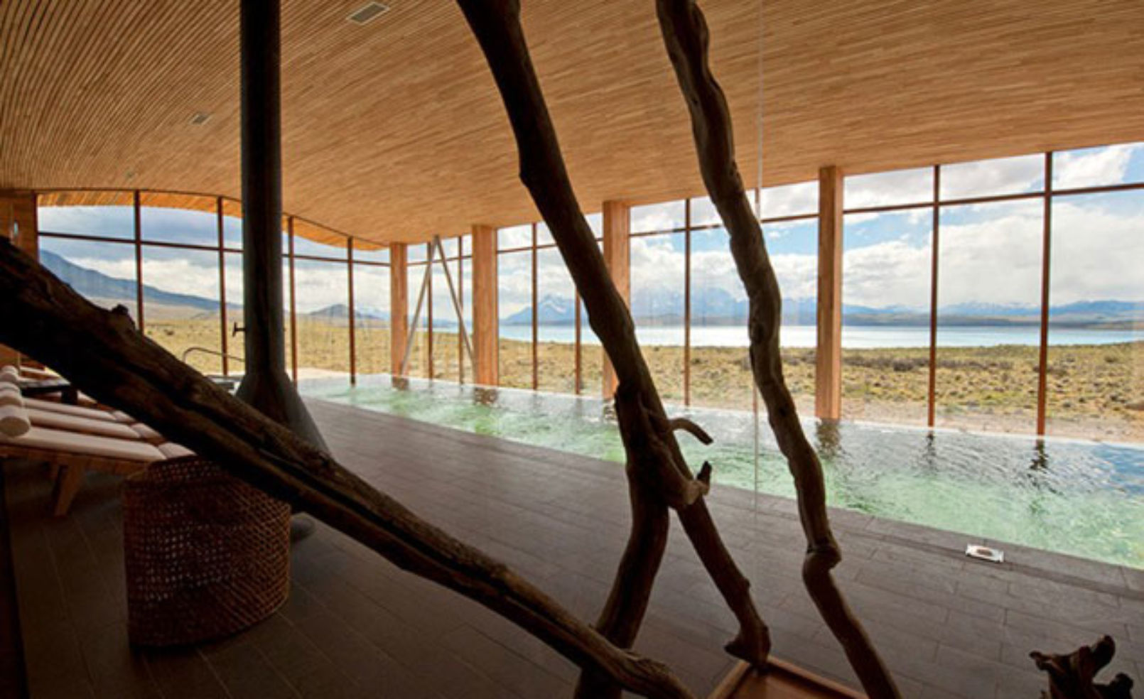 Tierra Patagonia Hotel & Spa pool