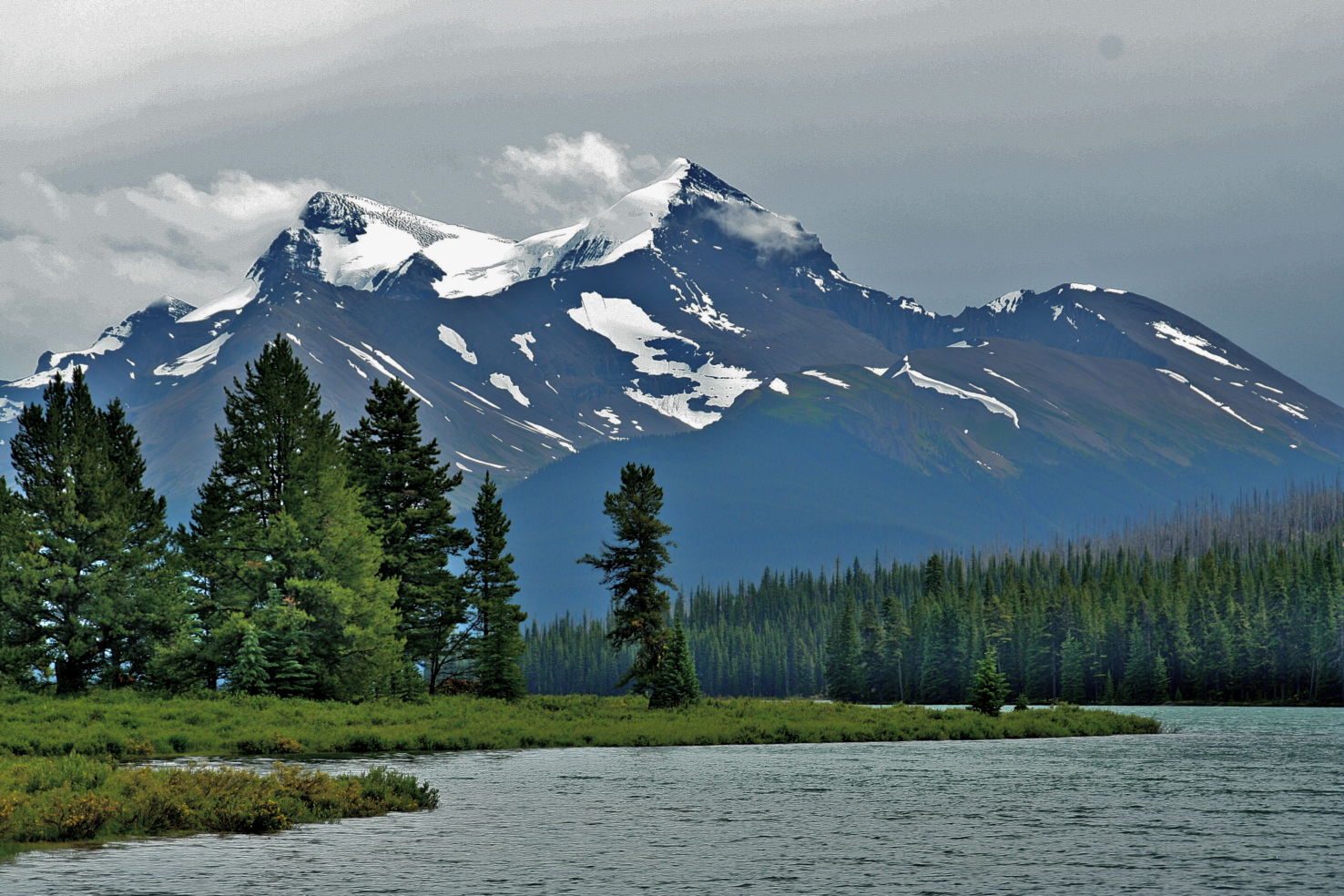 Maligne Lake outside Jasper in Alberta, Canada