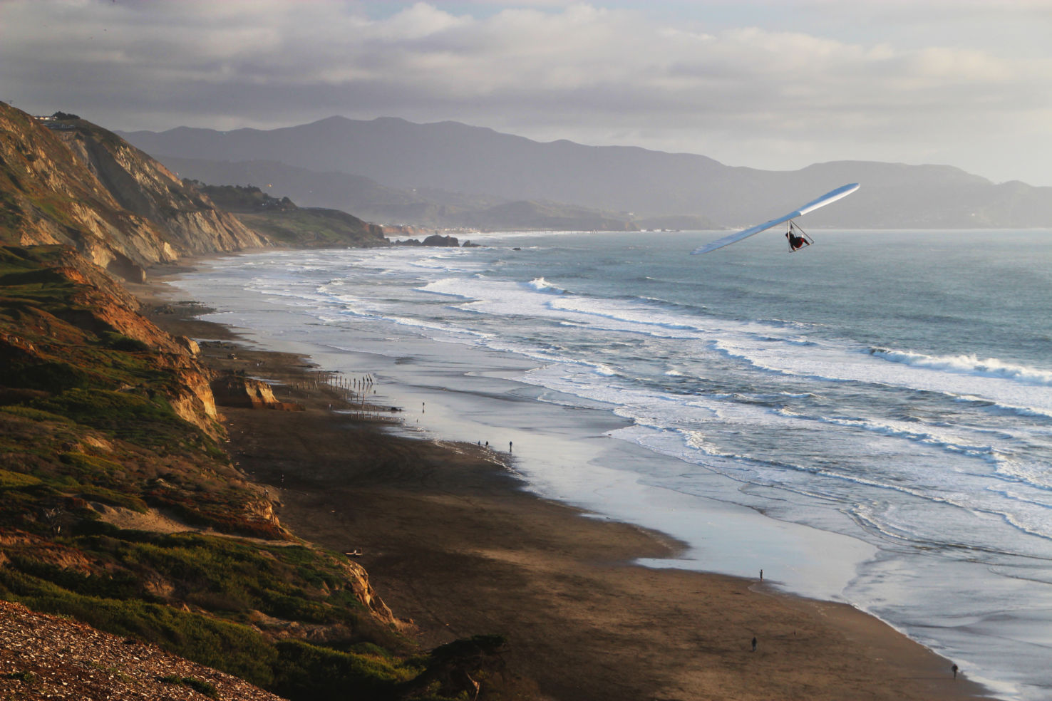 Hang gliding in California