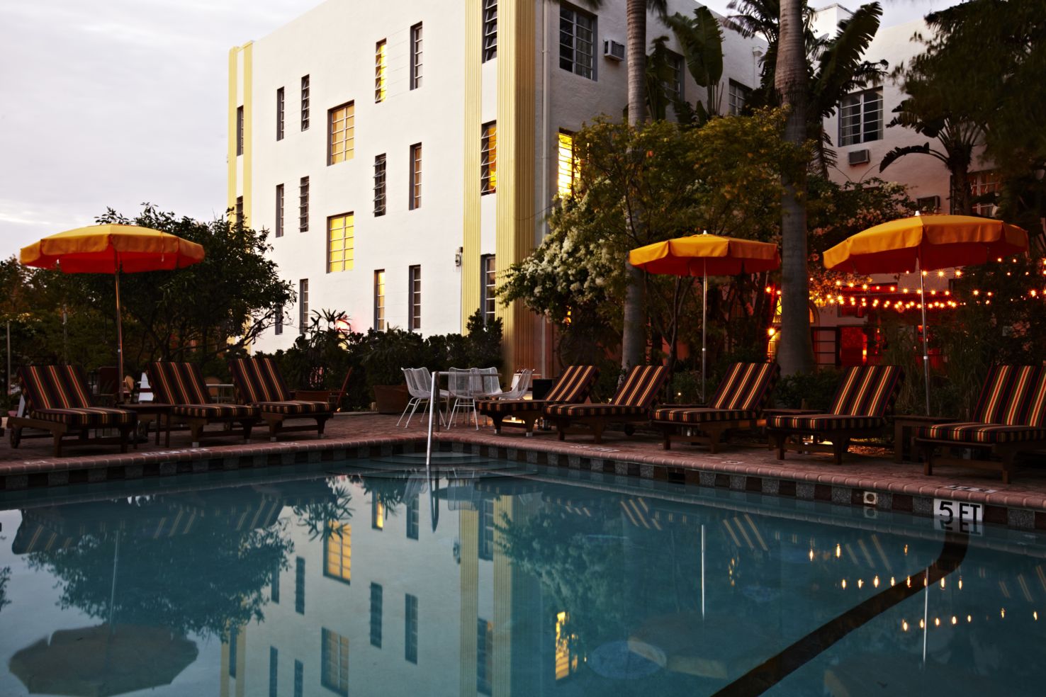 Poolside, Freehand Miami, Florida, hostels