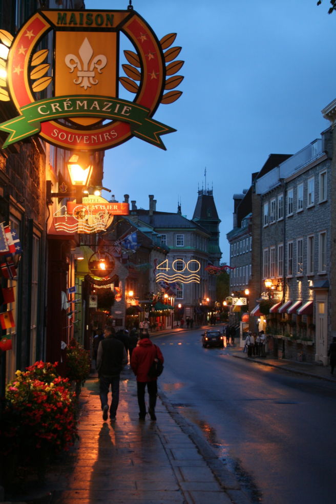 A Quebec street at dusk