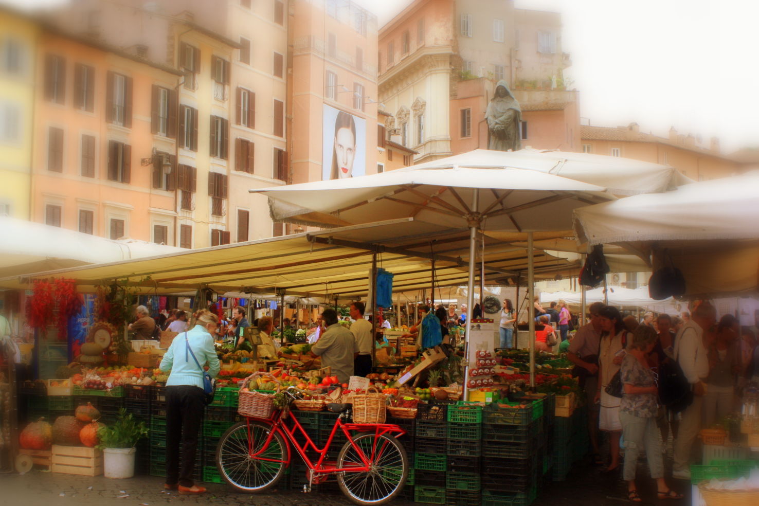 Campo di Fiori marketplace in Rome