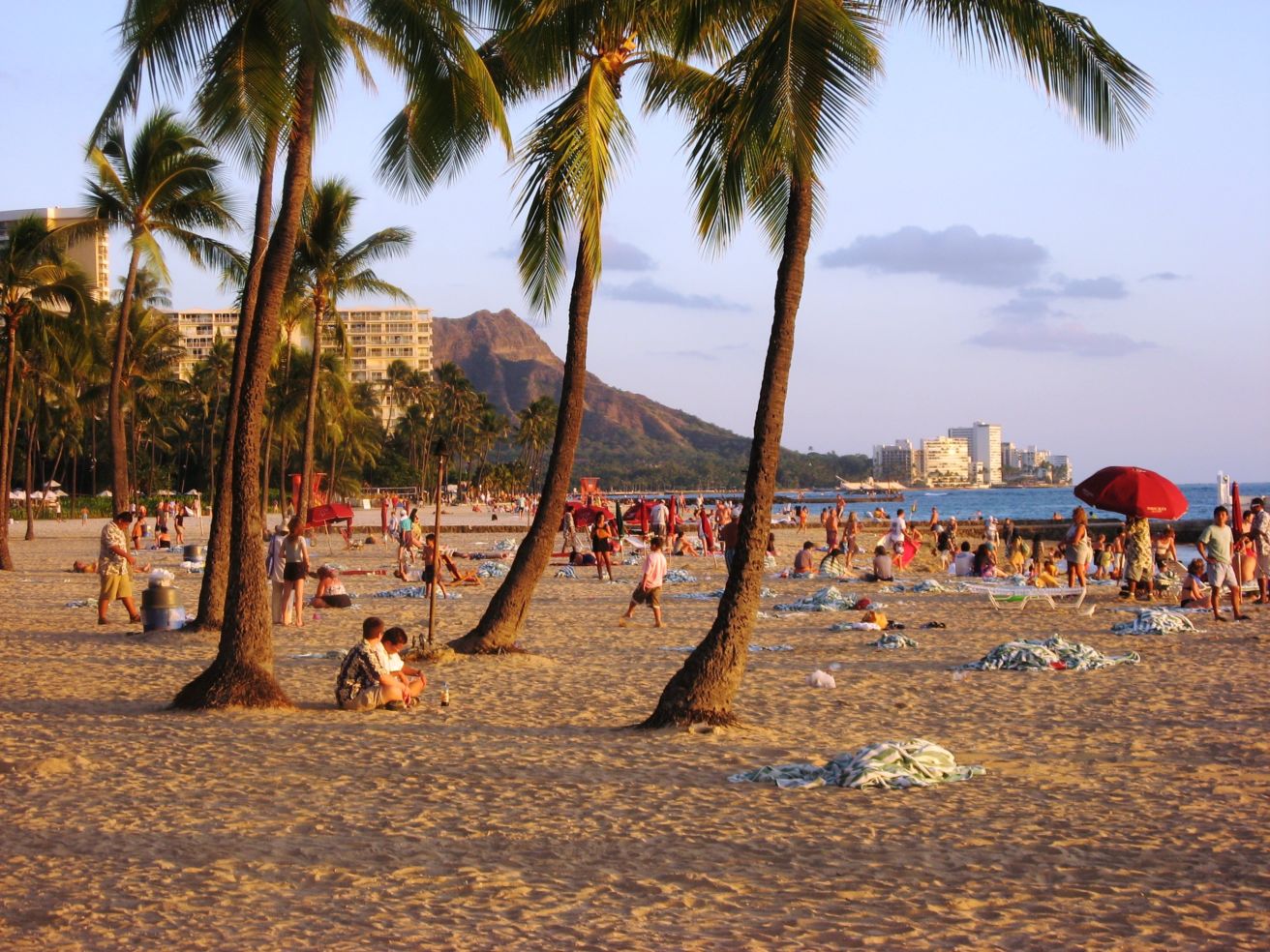 A view of Diamond Head from Waikiki Beach in Oahu, Hawaii