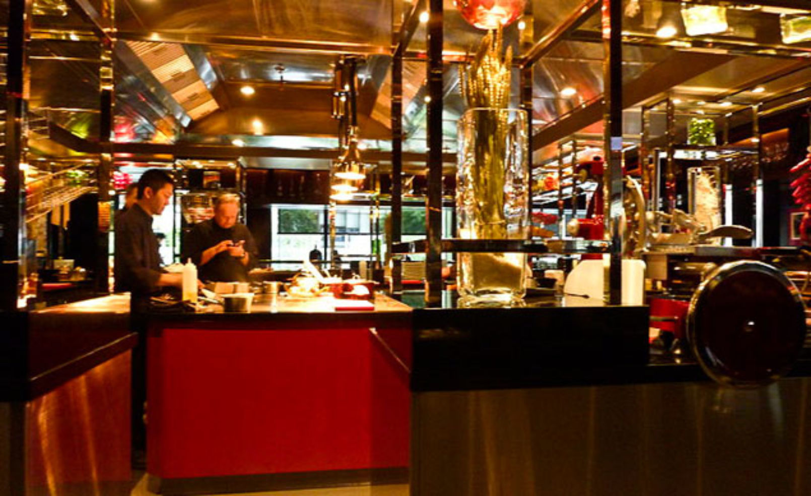 Atelier Joel Robuchon interior
