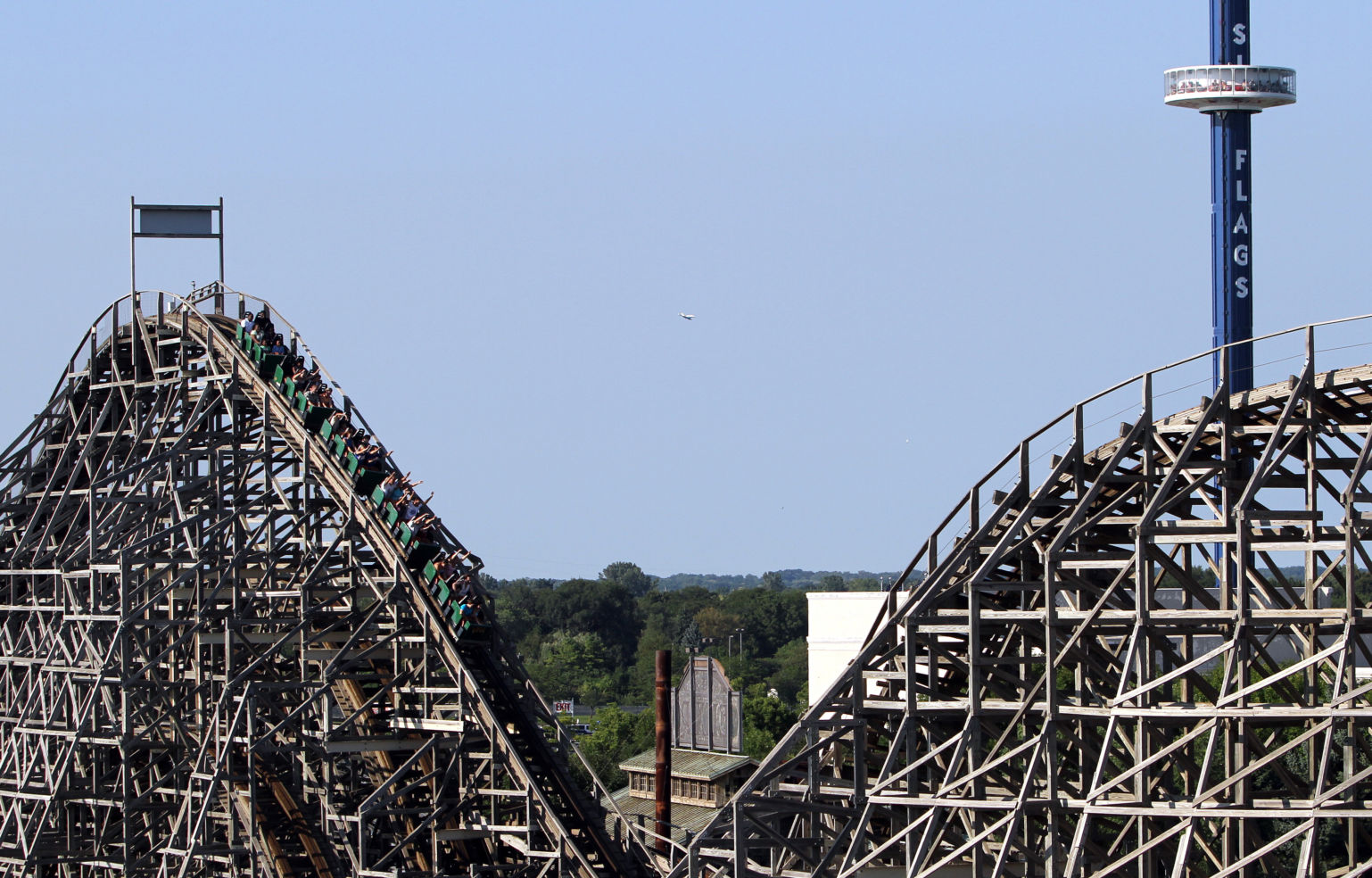 Viper at Six Flags Great America in IL