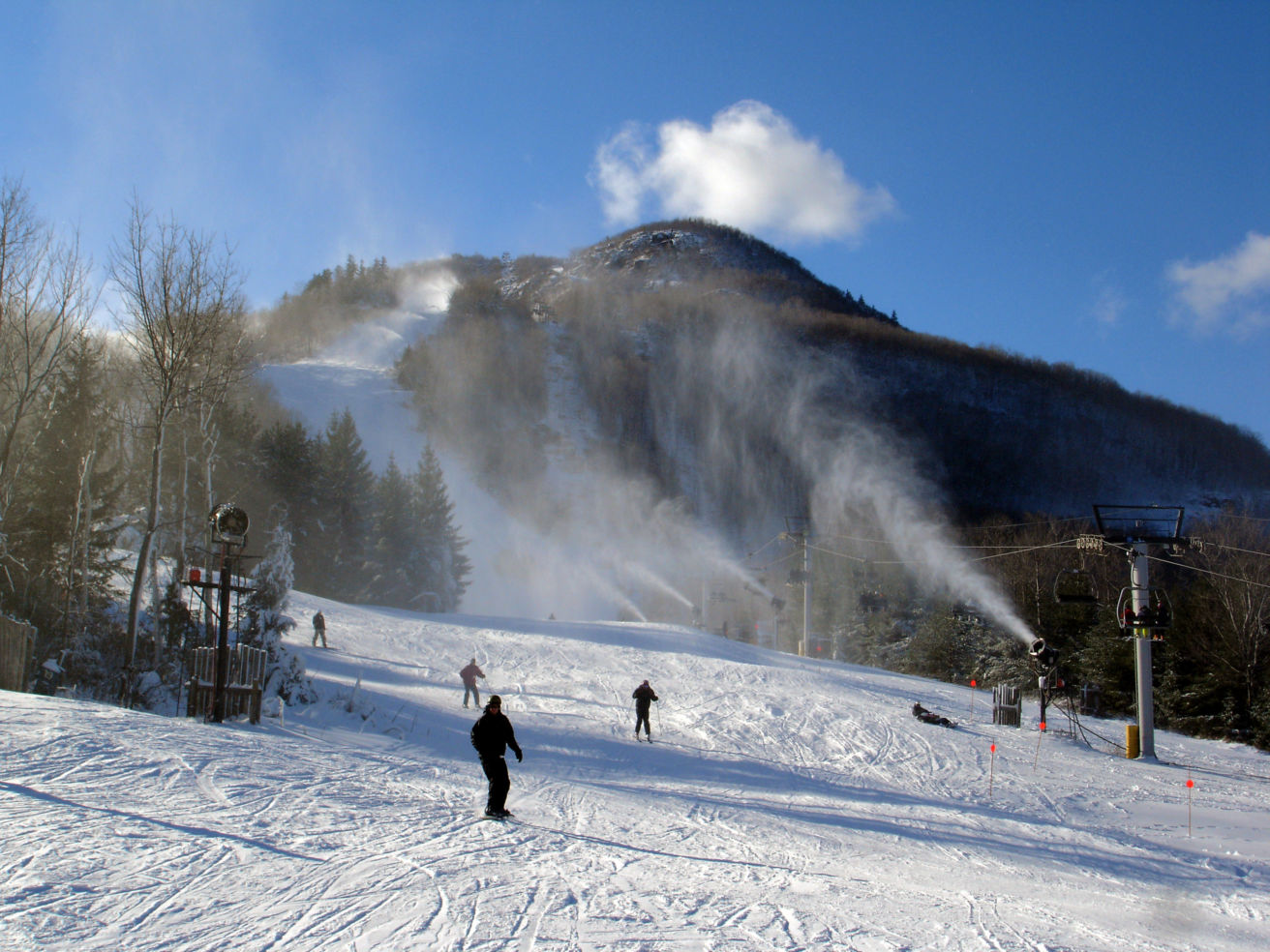 Ski-Resorts_Hunter_snowboard