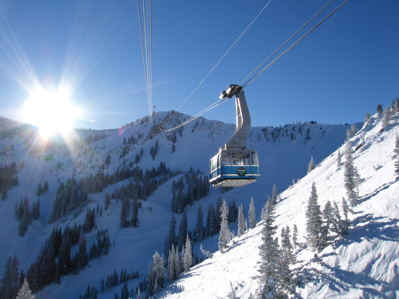 Ski-Resorts_Snowbird_winter-tram