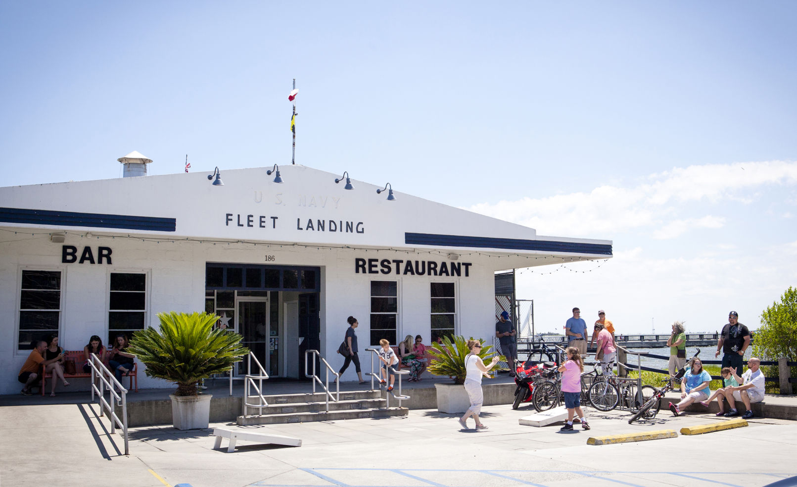 Fleet Landing Bar Restaurant Charleston South Carolina