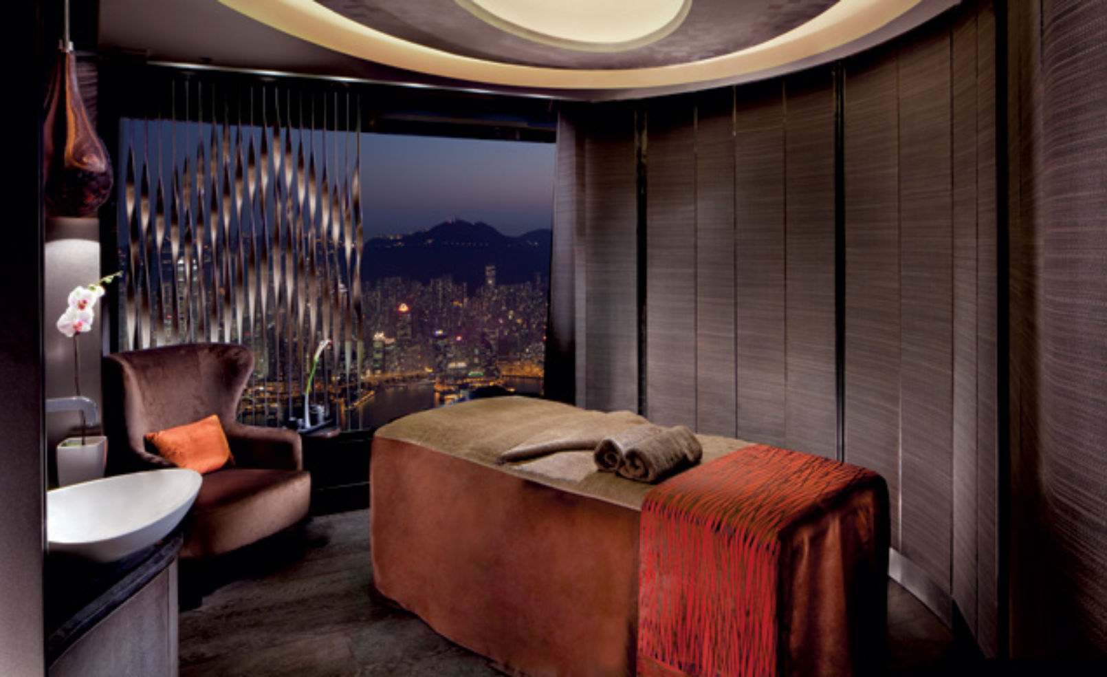 Spa Treatment room with View
