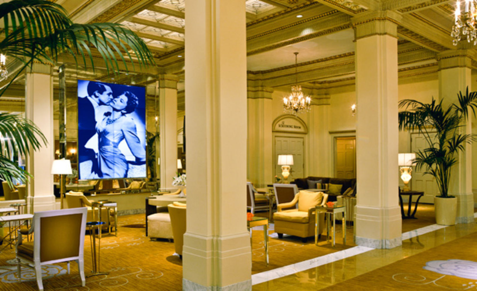 Hotel Deluxe Lobby