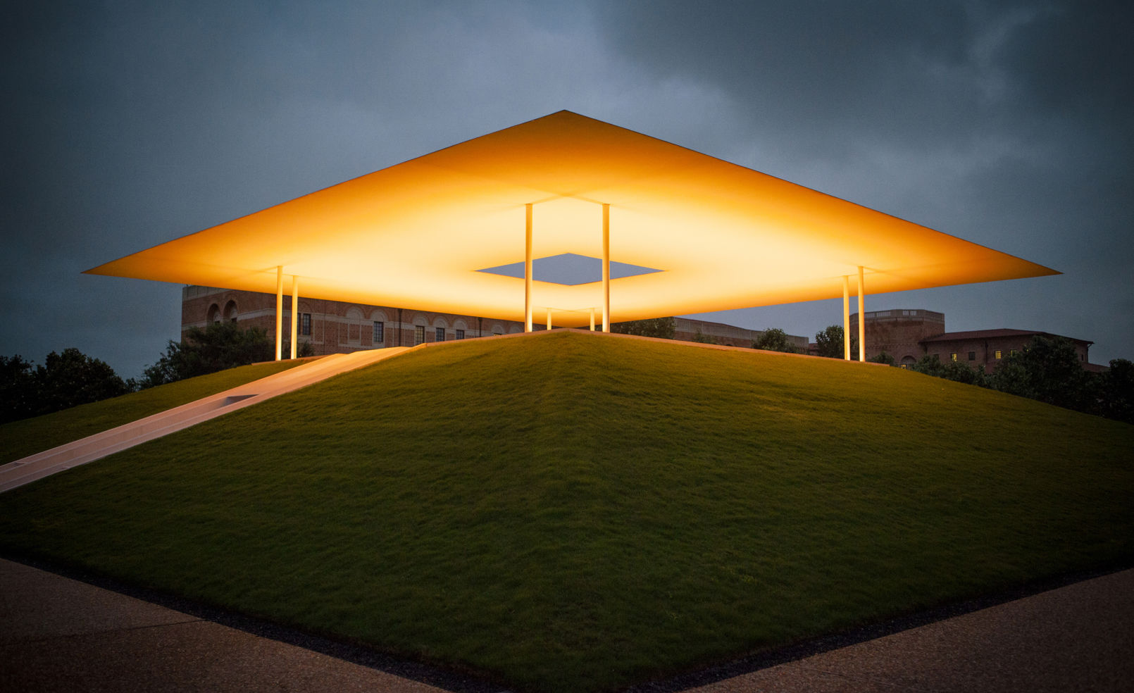 James Turrell’s Skyspace Houston Texas