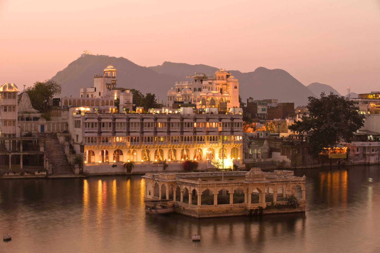 City Palace at sunset,Udaipur.India