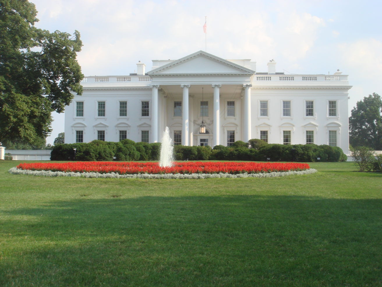 Washington DC White House ReflectingPool