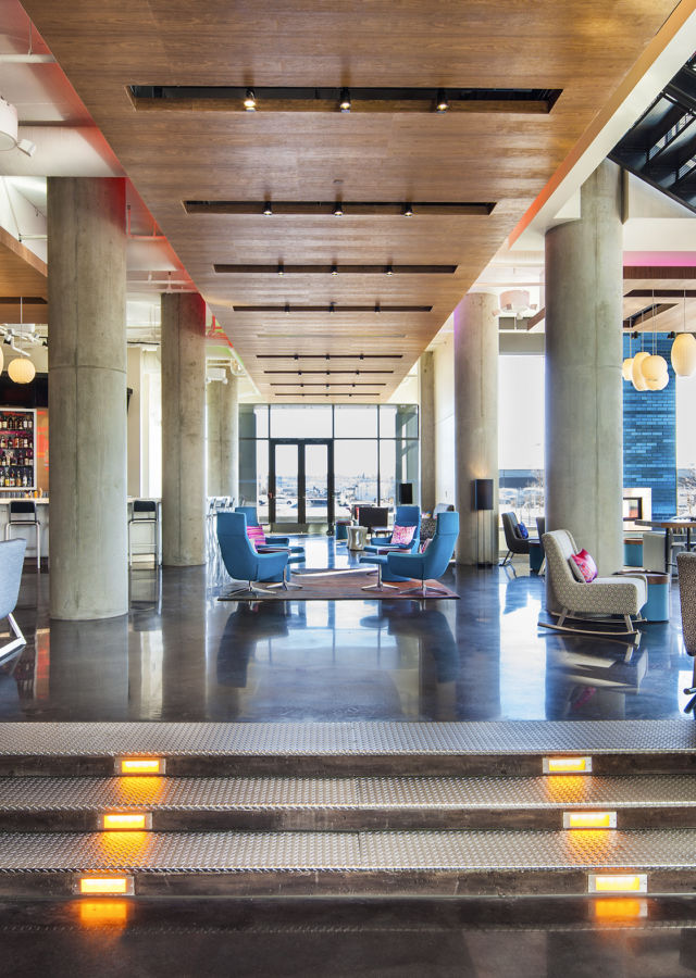 Hotel We Love Aloft Boston Seaport District, Boston Budget Travel