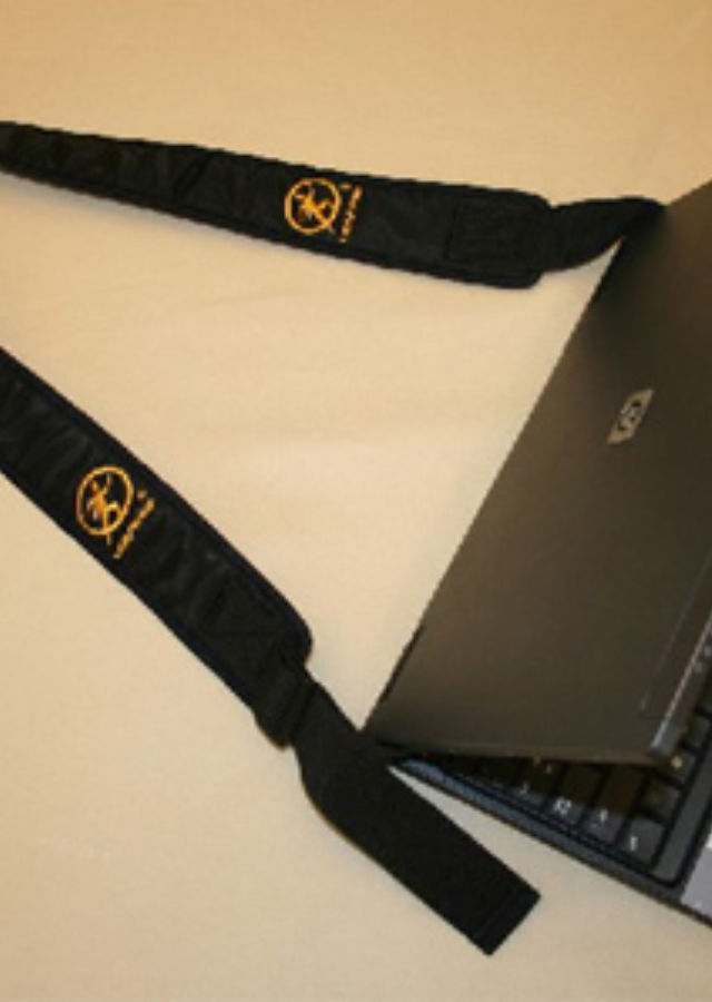 Gear: A shoulder strap for your laptop | Budget Travel
