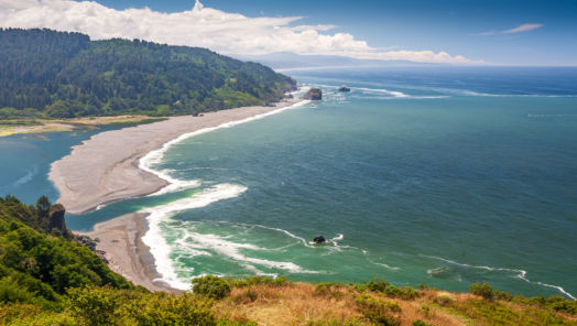 Spend some time on the sand watching these beach web cams tumbnail