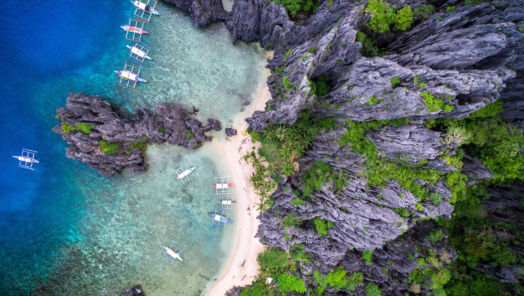 6 Ways You Can Travel From Home This Summer tumbnail