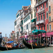 2014_Best-Places_Venice_Italy_gondolas