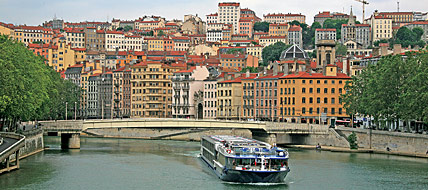 blog_sailingrhoneriver_original.jpg