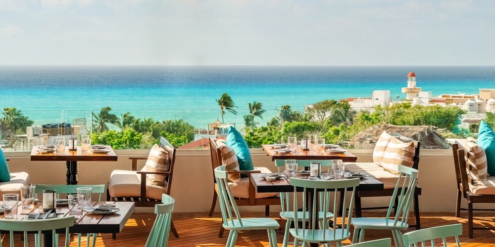Tzoo 84134 0 1174516 Thompson Hotel Play Del Carmen Mexico 1000 X500 cp