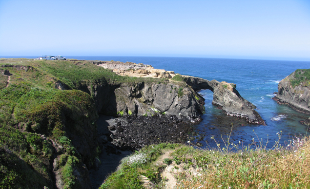 Pierced cliff at Mendocino, CA