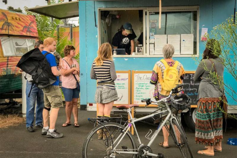 Intrepid Travel USA Portland Oregon Food Truck Bike Tour1100x735